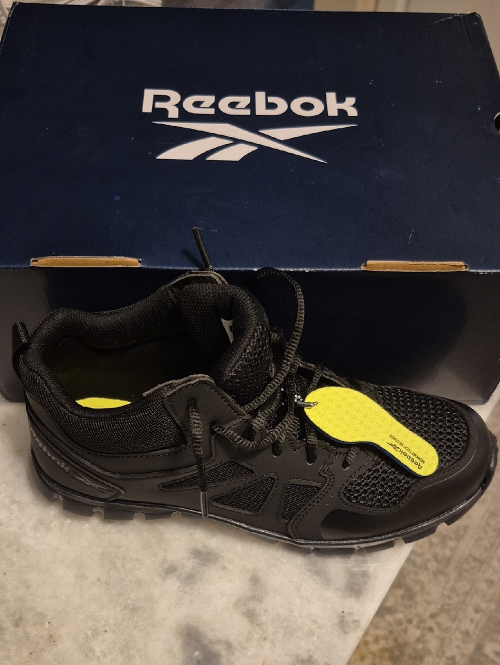 Reebok Men's Black Athletic Training Shoes